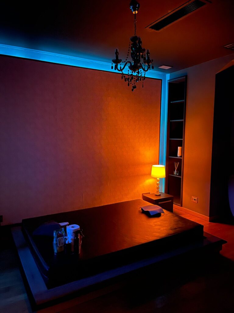 Secret Massage Lounge 5